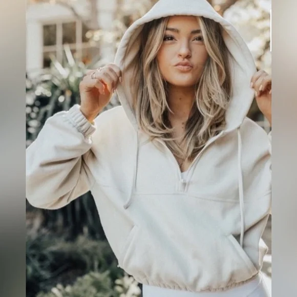 ALO Yoga Cream Cropped Hoodie Sweater with Cowl Neck - Picture 4 of 6